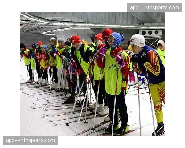 清镇市庙儿山山地车赛道举办青少年越野体验活动