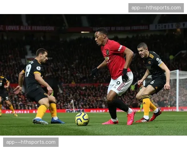 曼联公布第二季度财务报告：营运盈利3260万，贝拉达称场外整顿见效