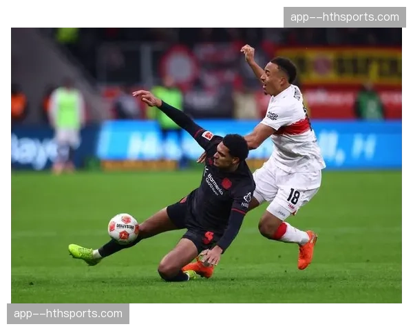 赛前数据:勒沃库森是本赛季德甲在对方禁区前夺回球权后,转化为进球效率最高的球队 赛前数据:勒沃库森是本赛季德甲在对方禁区前夺回球权后,转化为进球效率最高的球队